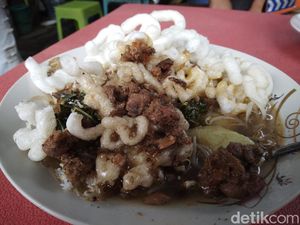 Docang Enak Racikan Ibu Wiwi di Cirebon Sudah Bertahan 25 tahun! Docang Enak Racikan Ibu Wiwi di Cirebon Sudah Bertahan 25 tahun!