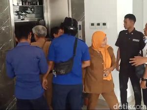 Listrik Mati, 3 Orang Terjebak Selama 45 Menit di Lift Kantor Pemkab Brebes Listrik Mati, 3 Orang Terjebak Selama 45 Menit di Lift Kantor Pemkab Brebes