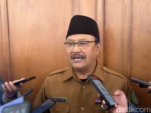 Respons Gus Ipul Disebut Makelar oleh Cak Imin Respons Gus Ipul Disebut Makelar oleh Cak Imin