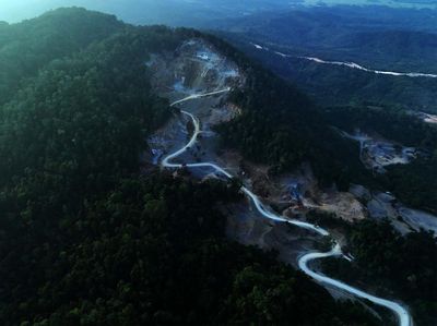 Penampakan dari Udara Tambang Batu Gunung di Konawe Selatan