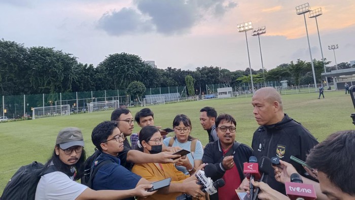 Pelatih Timnas Indonesia U-16, Nova Arianto