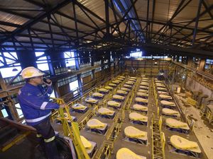 Freeport Buka Lowongan Kerja Lagi, Segini Nih Gajinya Freeport Buka Lowongan Kerja Lagi, Segini Nih Gajinya