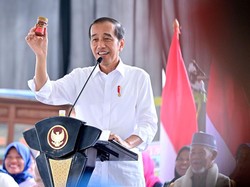 Kreatif Bikin Merek, Produk Nasabah PNM Mekaar Ini Jadi Guyonan Jokowi