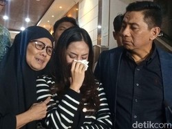 Tamara Tyasmara Latih Dante Renang untuk Hilangkan Trauma