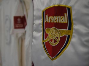 Arsenal akan Naikkan Harga Tiket Musiman, Dikecam Suporter