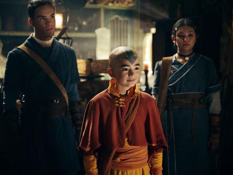 Avatar: The Last Airbender. (L to R) Gordon Cormier as Aang, Kiawentiio as Katara, Ian Ousley as Sokka in season 1 of Avatar: The Last Airbender. Cr. Robert Falconer/Netflix © 2023