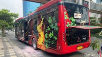 Bus Trans Semanggi Dilaporkan Terbakar  Arus Lalin Mayjen Sungkono Tersendat