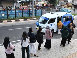 Sanksi untuk Sopir JakLingko Usai Ugal-ugalan Bikin Siswi Terjatuh