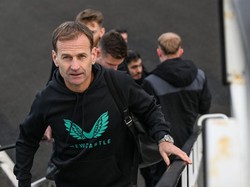 Direktur Olahraga Newcastle Cabut, Segera Gabung MU?