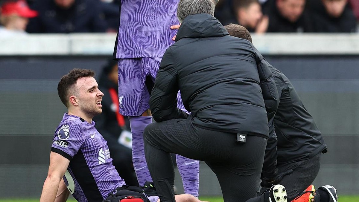 Diogo Jota absen lebih dari sebulan karena cedera lutut (REUTERS/PETER NICHOLLS)