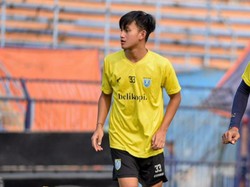 Cerita Pemain Persela Fajar Ihsanudin Trial Bersama Suwon FC