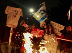 Aksi Unjuk Rasa Tuntut Netanyahu Mundur Memanas, Warga Israel Blokir Jalan