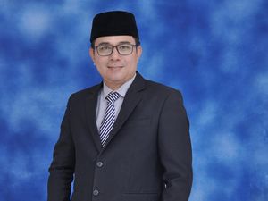 Arie Gifary, Adik Sepupu Ridwan Kamil yang Bidik Pilbup Subang Arie Gifary, Adik Sepupu Ridwan Kamil yang Bidik Pilbup Subang