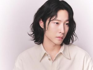 6 Drama Korea yang Dibintangi Lee Jong Won, Salah Satunya Knight Flower