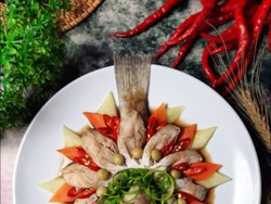 Resep Peacock Style Steamed Fish, Sajian Ikan Spesial