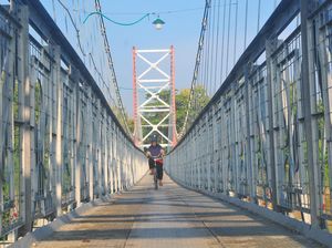 Kementerian PUPR Bangun 558 Jembatan Gantung Dalam 8 Tahun