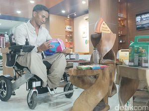 20 Pengusaha Difabel di Denpasar Dilatih Buat Kemasan Produk 20 Pengusaha Difabel di Denpasar Dilatih Buat Kemasan Produk