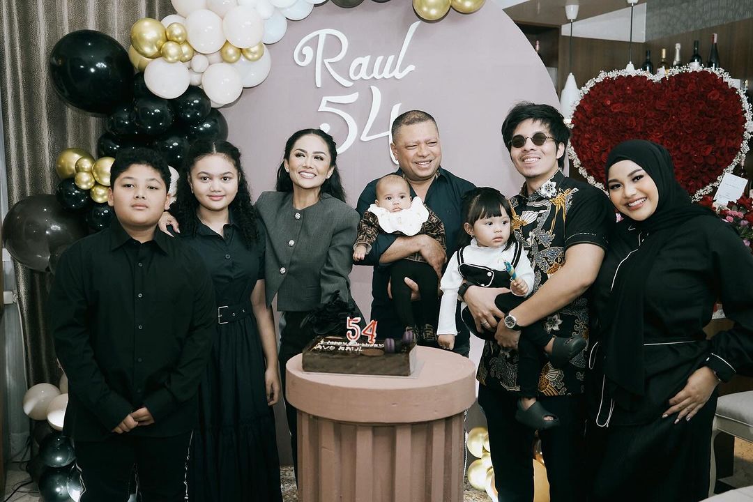 Ulang Tahun Raul Lemos