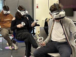 Universitas Nottingham Pakai Headset Virtual Reality Ajarkan Teknik-Desain Universitas Nottingham Pakai Headset Virtual Reality Ajarkan Teknik-Desain