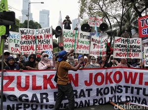 Aksi Massa Poros Buruh Tuntut Pemilu Jujur di Depan KPU