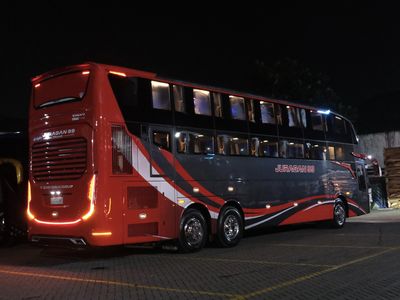 Potret Bus Double Decker Full Sleeper Terbaru PO Juragan99 Trans