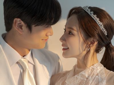 7 Foto Park Min Young dan Na In Woo Nikah, Happy Ending di Marry My Husband