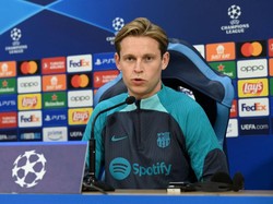 Rumor Digaji Barca Rp 676 M per Tahun, De Jong: Hoax!