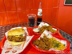 Fumo Chicken Bar: Burger Massvile dan Chicken Wings Nashville yang Pedas Juicy