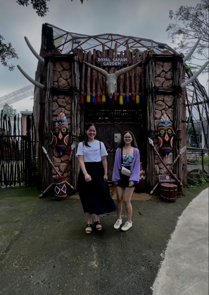 Gisela Cindy dan Gracia Indri