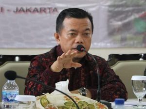 Gubernur Al Haris Ajak Warga Kembali ke Beras Bulog: Tak Kalah Kualitasnya Gubernur Al Haris Ajak Warga Kembali ke Beras Bulog: Tak Kalah Kualitasnya