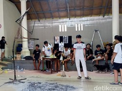 Viral! Ogoh-ogoh di Kerobokan Hangus Terbakar hingga Tinggal Kerangka Besi