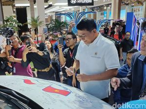 Moeldoko Komentari Kemunculan BYD-VinFast di Indonesia