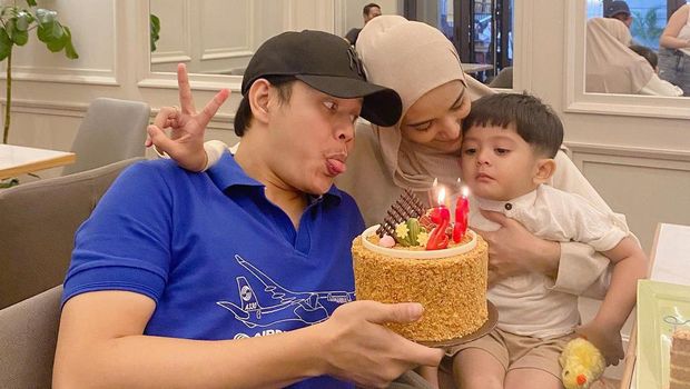 Nadya Mustika Rahayu Berikan Kejutan Ultah Untuk Suami