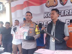 Maling di Bogor Jebol Dinding Minimarket Lalu Bawa Rp 140 Juta dari Mesin ATM