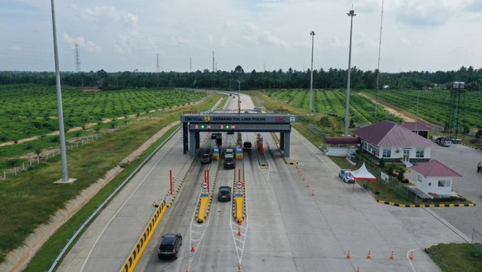 Potret gerbang tol Lima Puluh. (Dok Hutama Karya)