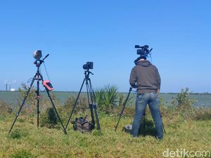 Suasana Terakhir di Lokasi Peluncuran Satelit Merah Putih 2