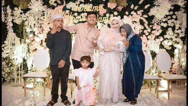 Tasyakuran Anak Denny Caknan dan Bella Bonita