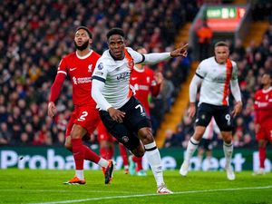 Liverpool Vs Luton: Si Merah Tertinggal 0-1 di Babak I