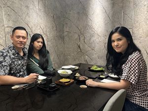 Annisa Pohan Kompak Kulineran Bareng Suami dan Keluarga