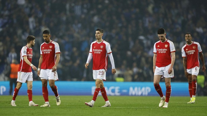 Soccer Football - Champions League - Round of 16 - First Leg - FC Porto v Arsenal - Estadio do Dragao, Porto, Portugal - February 21, 2024 Arsenals Kai Havertz looks dejected after the match Action Images via Reuters/Peter Cziborra
