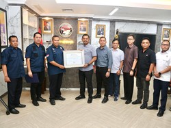 Direktorat Narkoba Polri Terima Penghargaan dari Organisasi Bea Cukai Dunia