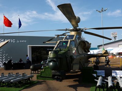 Helikopter Serang Z-10 Buatan China Tampil Perdana di Singapore Airshow