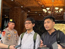 ICW-KontraS Datangi KPU Minta Penjelasan Masalah Sirekap dan KPPS