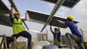 India Genjot Penggunaan Panel Surya Atap untuk Daerah Terpencil