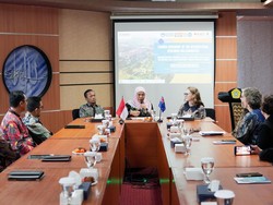 Khofifah Apresiasi Penelitian UTM-RMIT-Newcastle University Terkait Garam