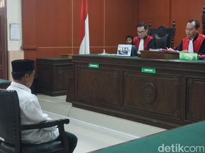 Pemilik Jembatan Kaca Maut The Geong Banyumas Divonis 2 Tahun Bui Pemilik Jembatan Kaca Maut The Geong Banyumas Divonis 2 Tahun Bui
