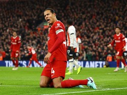 Liverpool Vs Luton: Van Dijk Pimpin Tim dengan Aksi Nyata