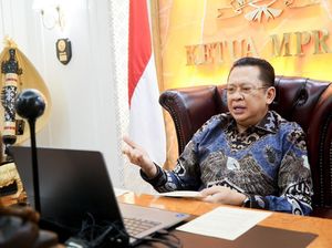 Ketua MPR Ungkap Pentingnya Indonesia Miliki Undang-Undang AI Ketua MPR Ungkap Pentingnya Indonesia Miliki Undang-Undang AI