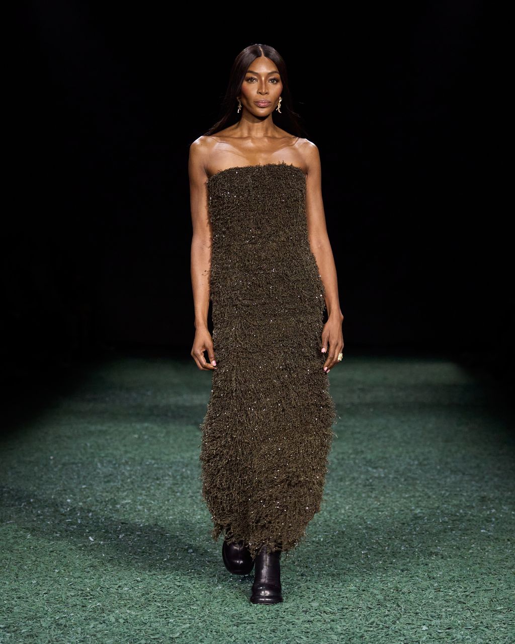 Burberry FW24 Look 55