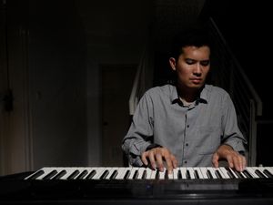Kisah dr. Erickson, Spesialis Penyakit Jiwa yang Ditentang Keluarga Kisah dr. Erickson, Spesialis Penyakit Jiwa yang Ditentang Keluarga